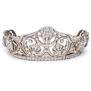 Adorable 32.65 Carat Diamond 925 Sterling Silver Bridal Crown