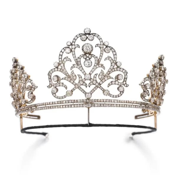 Glamarous 18.65 Carat Diamond 925 Sterling Silver Queen Crown