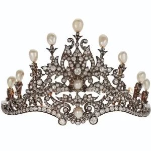Graceful 72.52 Carat Diamond 925 Sterling Silver Royal Tiara