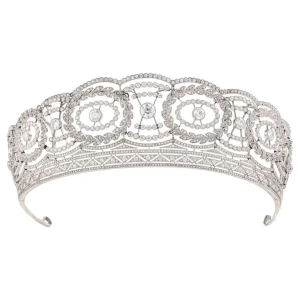 Bold 36.15 Carat Diamond  108.45 Gms 14Kt White Gold Princess Crown