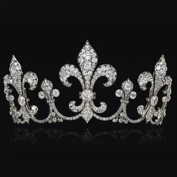 Glamarous 372 Pcs Cubic Zirconia Diamond 74.4 Gms 925 Sterling Silver Wedding Crown