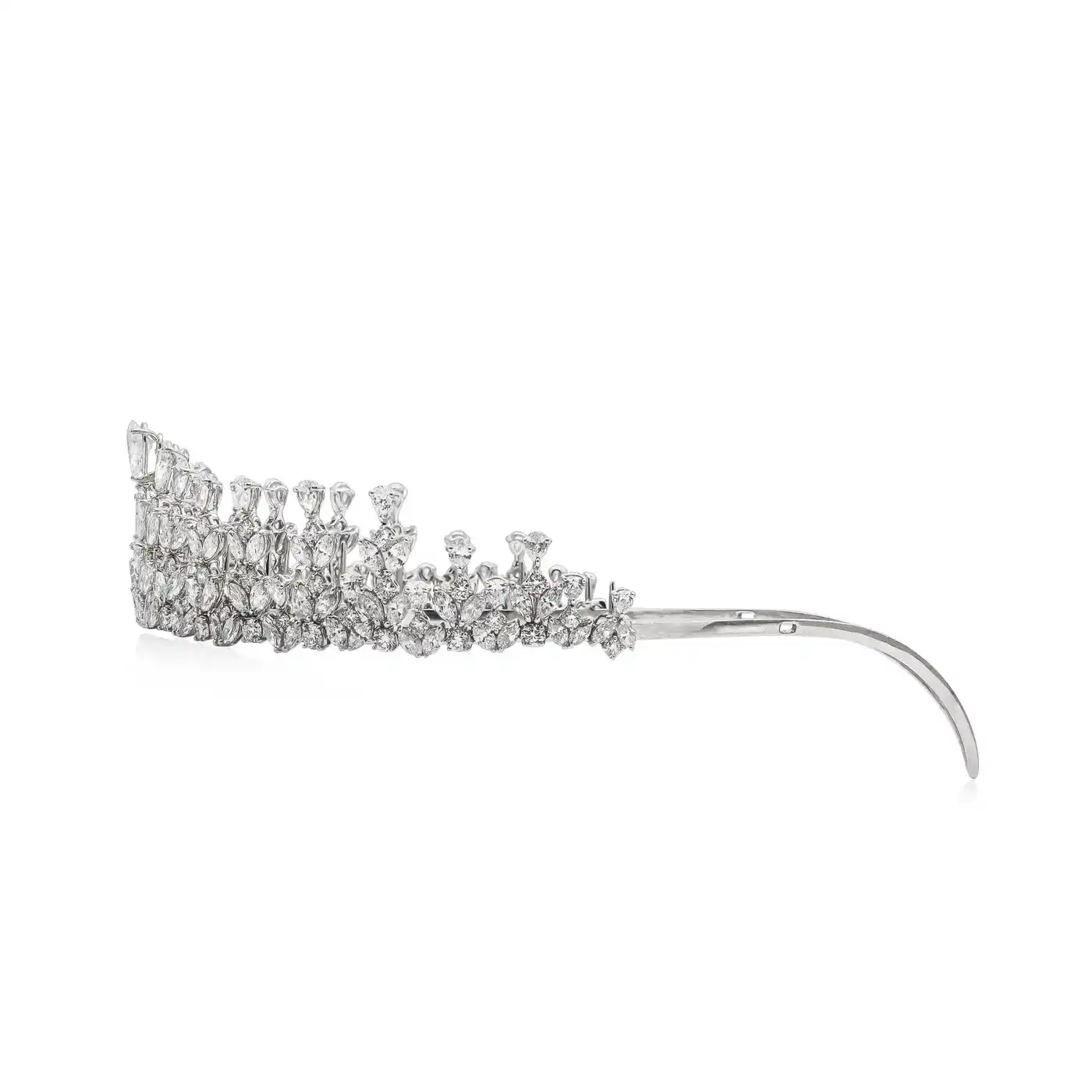A Symphony of Light: The Convertible Diamond Crown Tiara & Necklace Suite (55.44 Carats) - Image 2