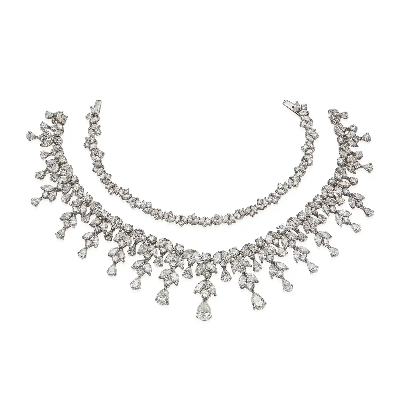 A Symphony of Light: The Convertible Diamond Crown Tiara & Necklace Suite (55.44 Carats) - Image 4
