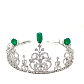 Regal Diamond & Emerald Necklace and Crown Tiara Set – 925 Sterling Silver (39.27 Carats) | Costozon