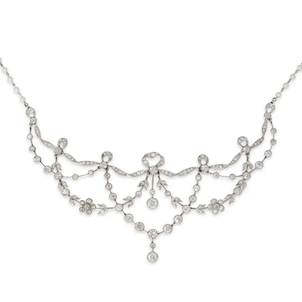 Garland Motif Pearl & Diamond Crown Tiara Necklace Set (8.50 Carats) - Image 5