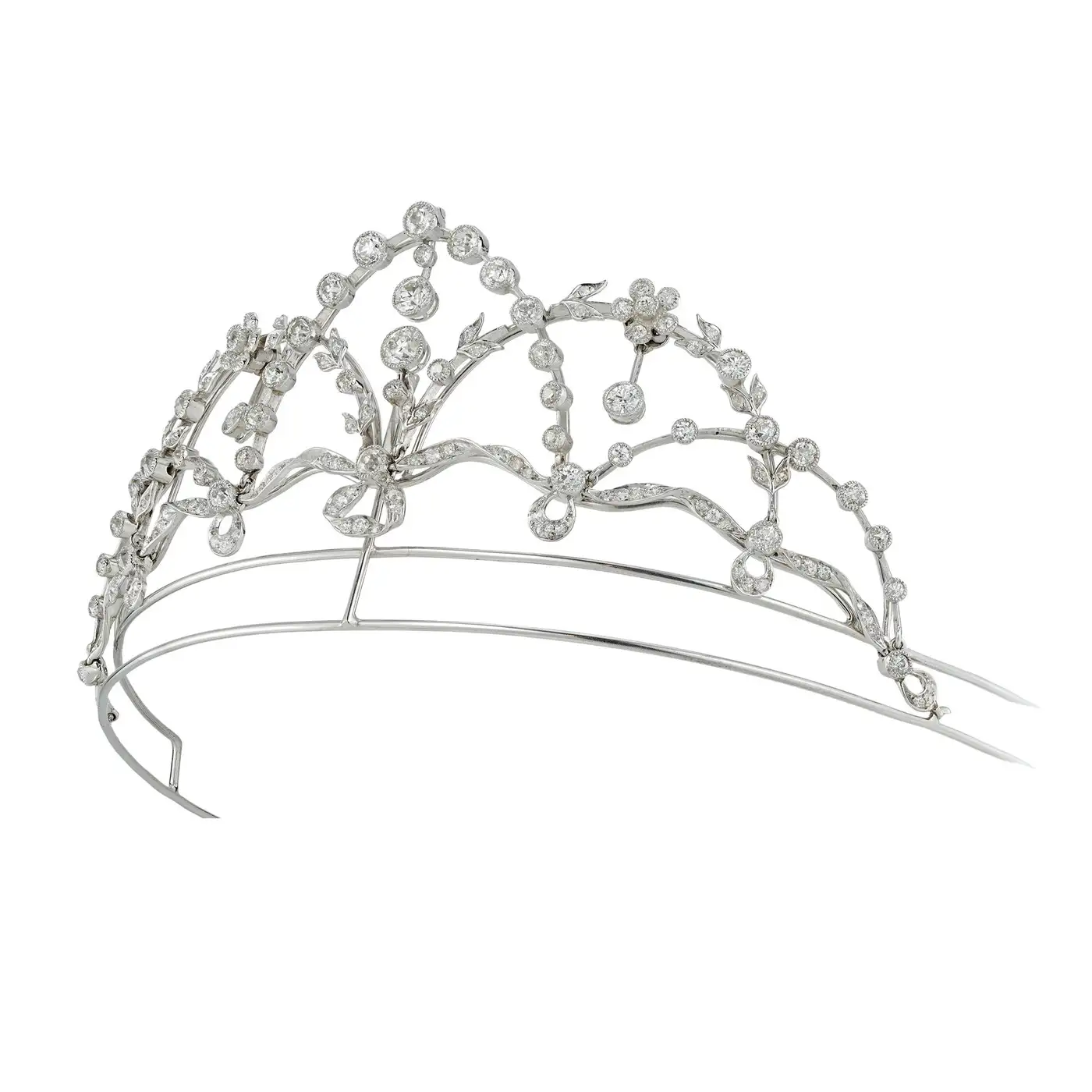 Garland Motif Pearl & Diamond Crown Tiara Necklace Set (8.50 Carats) - Image 4