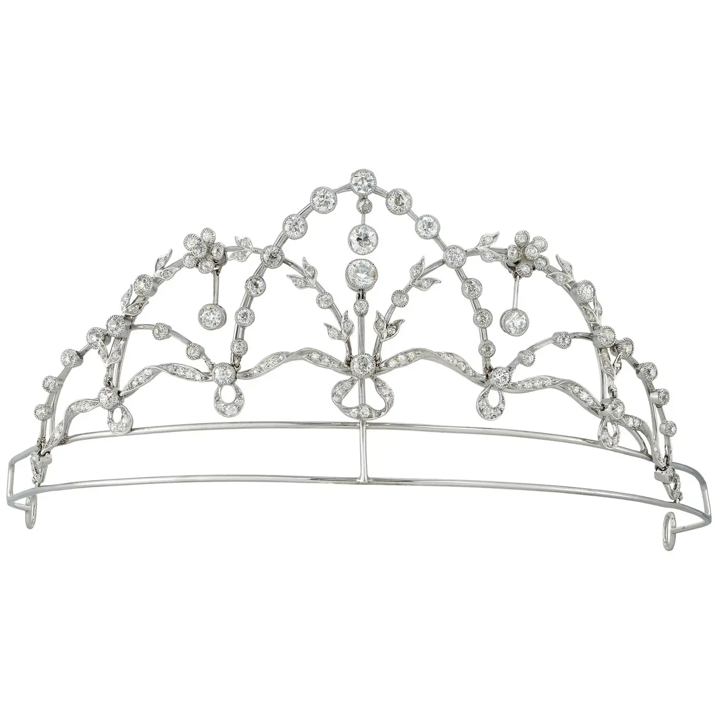 Garland Motif Pearl & Diamond Crown Tiara Necklace Set (8.50 Carats)